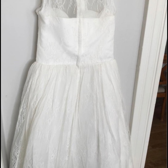 Hello! I am a Lace Flowergirl Dress! 🤍 - Picture 1 of 3